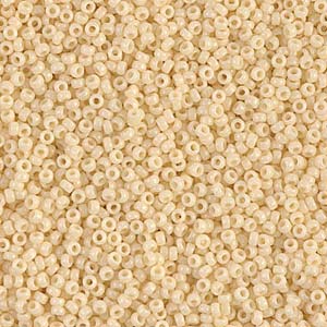 Miyuki Size 15 Seed Bead - Matte Opaque Cream - Number 9492FR - 5 gram bag
