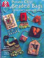 Potato Chip' Beaded Bags    (DO5223) by Susanne McNeill (Many Designers) - 35 pages.